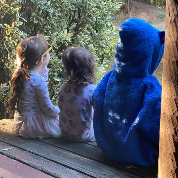 Meet your Posher, Crystal - Picture 3 of 3